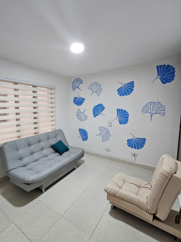 Mural de Vanessa colección Ginkgo