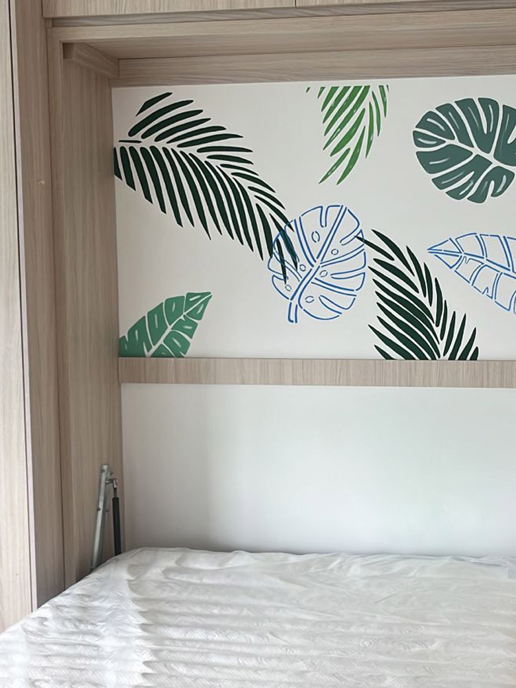 Mural de Adriana colección Monstera